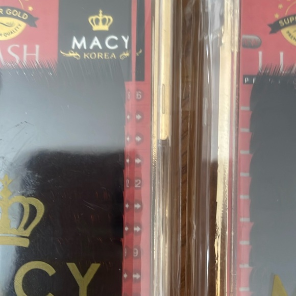 Macy Korea Eyelash Extensions Cluster Lashes (Set of 2) L/ 0.15 x13mm - Picture 6 of 9